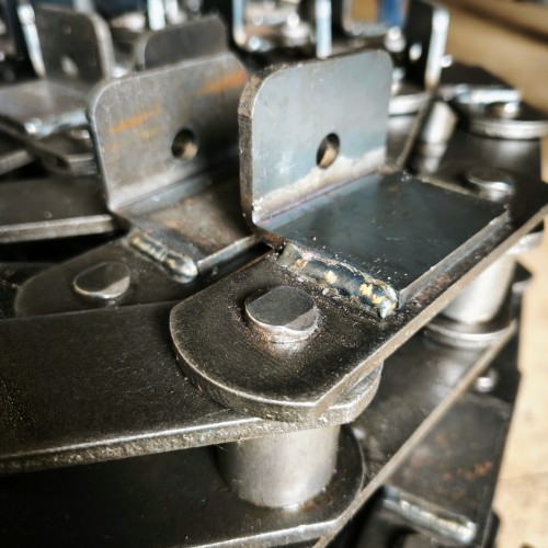 М112-2-100-1-1.1-0-2-2t с приварными полками и отверстиями М112-2-100-1-1.1-0-2-2t с приварными полками и отверстиями